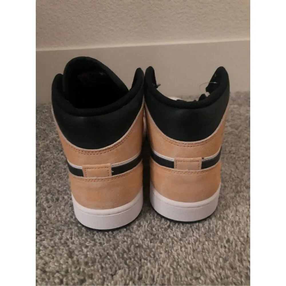 Air Jordan 1 Mid SE Men's Shoes 9/ Womens 10.5